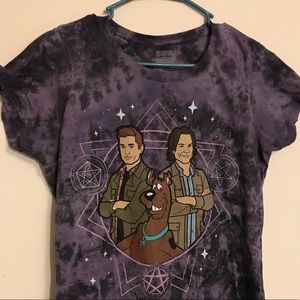 Hot Topic Tops - Supernatural Scooby-Doo Purple Tie-Dye Shirt Hot Topic Tops - Supernatural Scooby-Doo Purple Tie-Dye Shirt